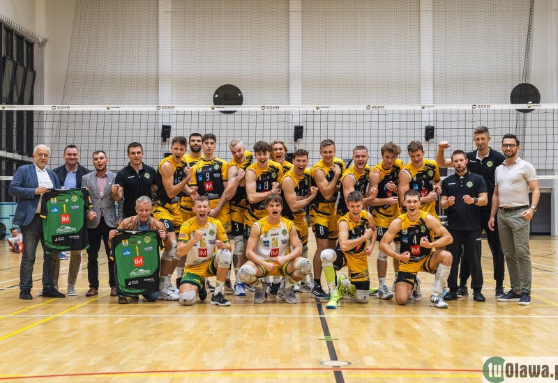 Wygrywamy z Ikarem!! Jelczańskie Lwy niegościnne w swojej jaskini 